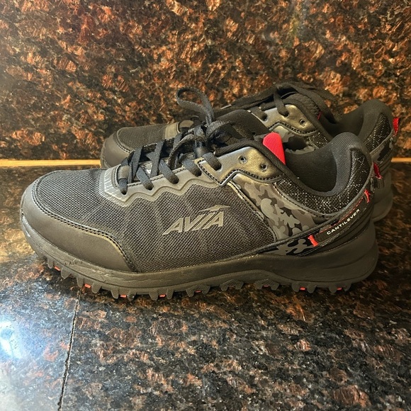 Avia Avi-Ultra Mens Trail Running Shoes Size 10x Black/Red/Camo. main image 10
